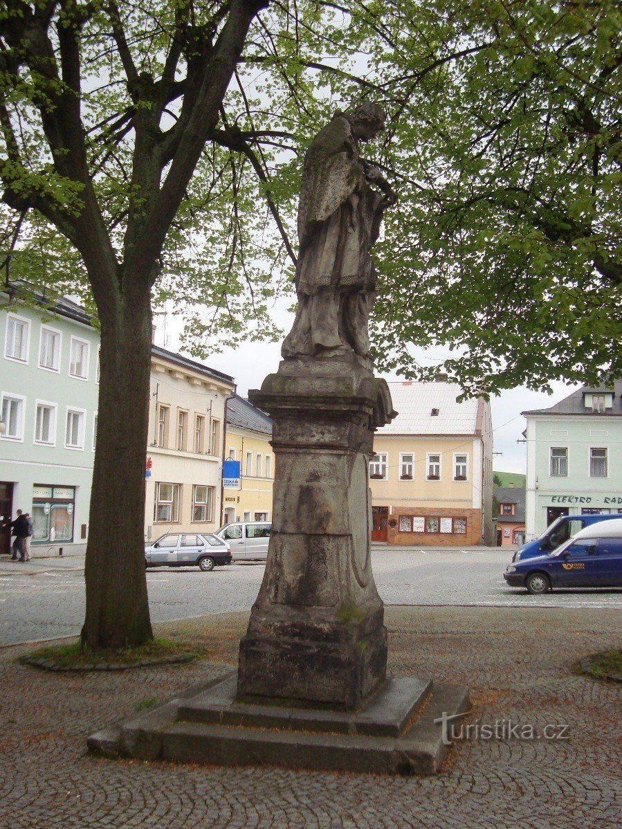 Rýmařov - estatua de San Juan Nepomuceno - Foto: Ulrych Mir.