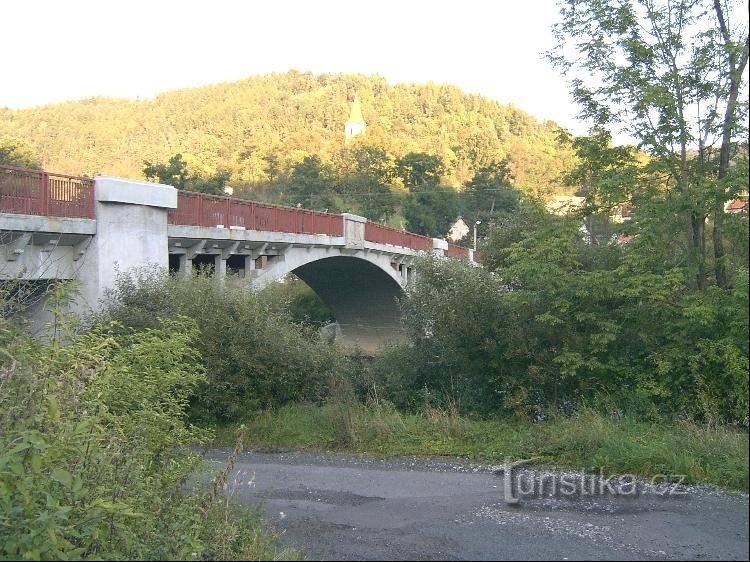 Con Ohří: il fiume Ohře a Velichov