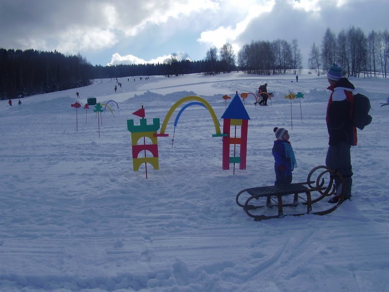 La pista dei bambini della solitudine