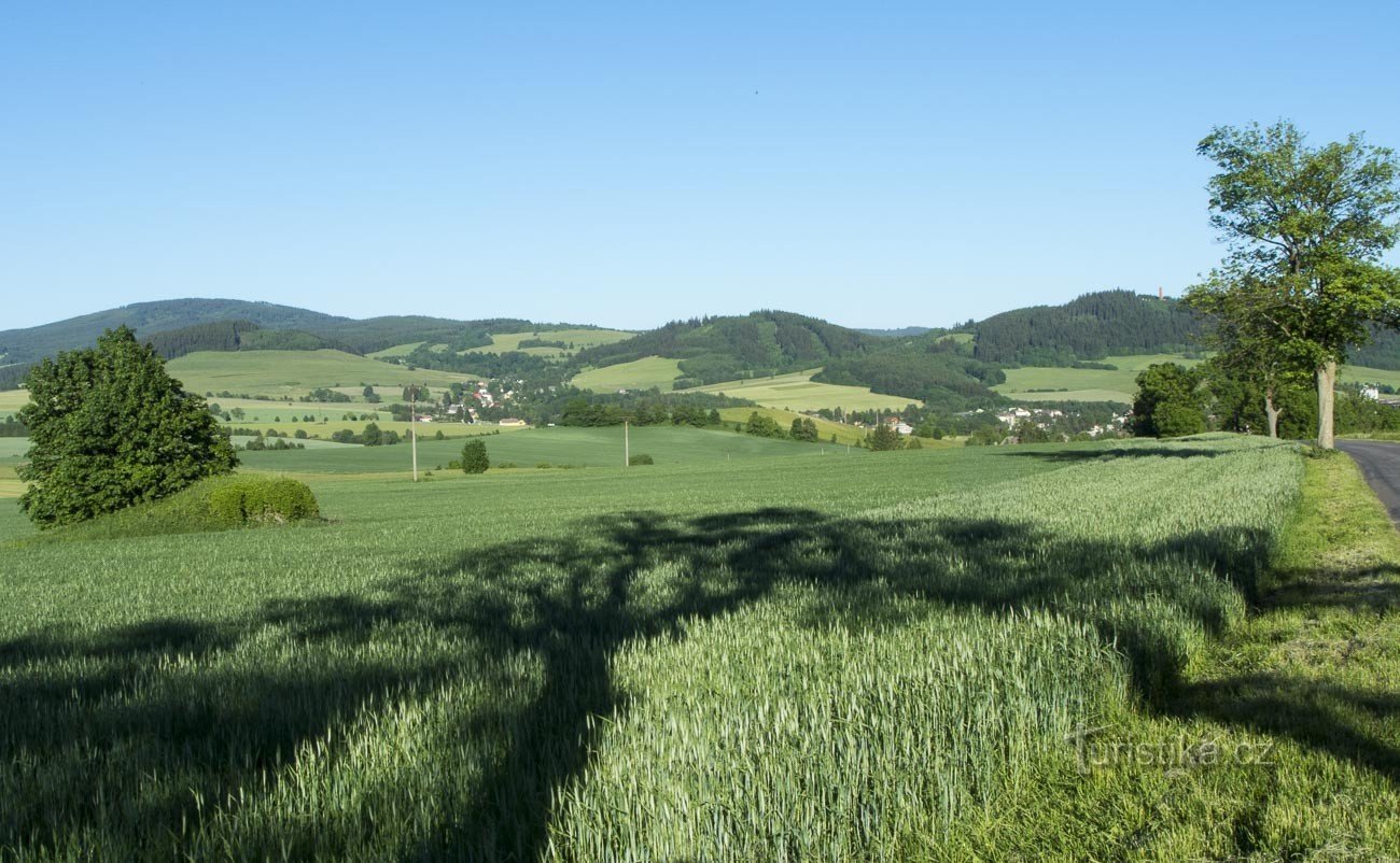 Šanov pri Červená Vody z Žerjavom in Křížová hora