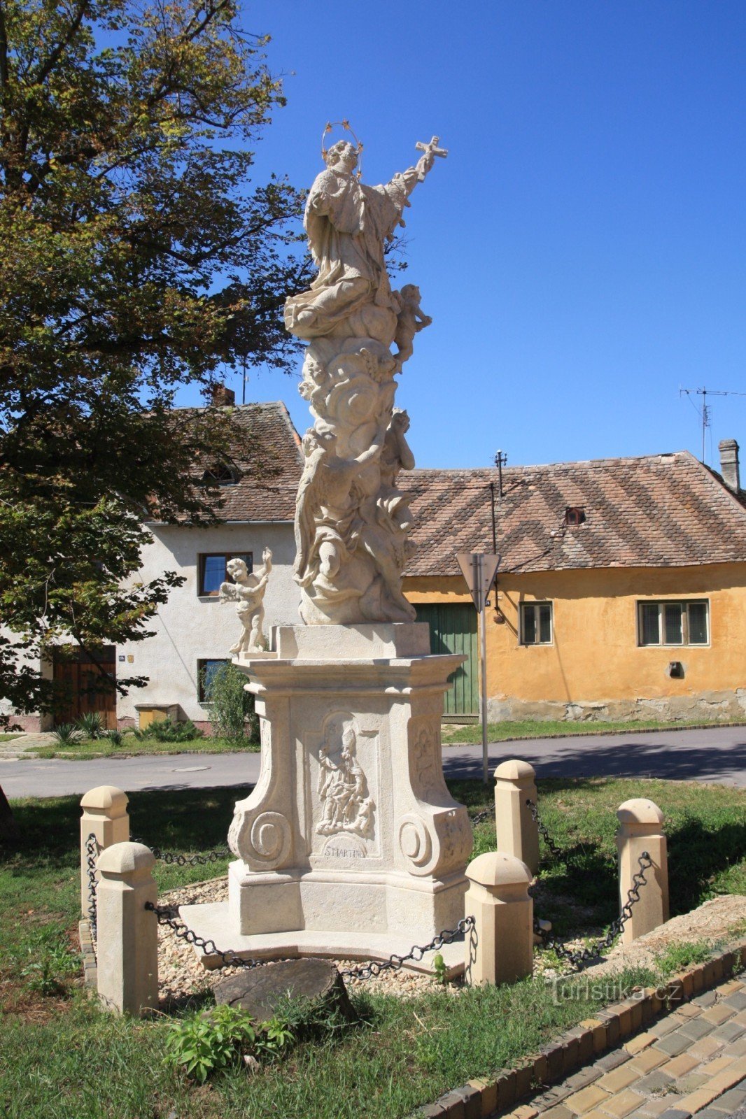 Šatov - kleine sakrale Denkmäler im Dorf