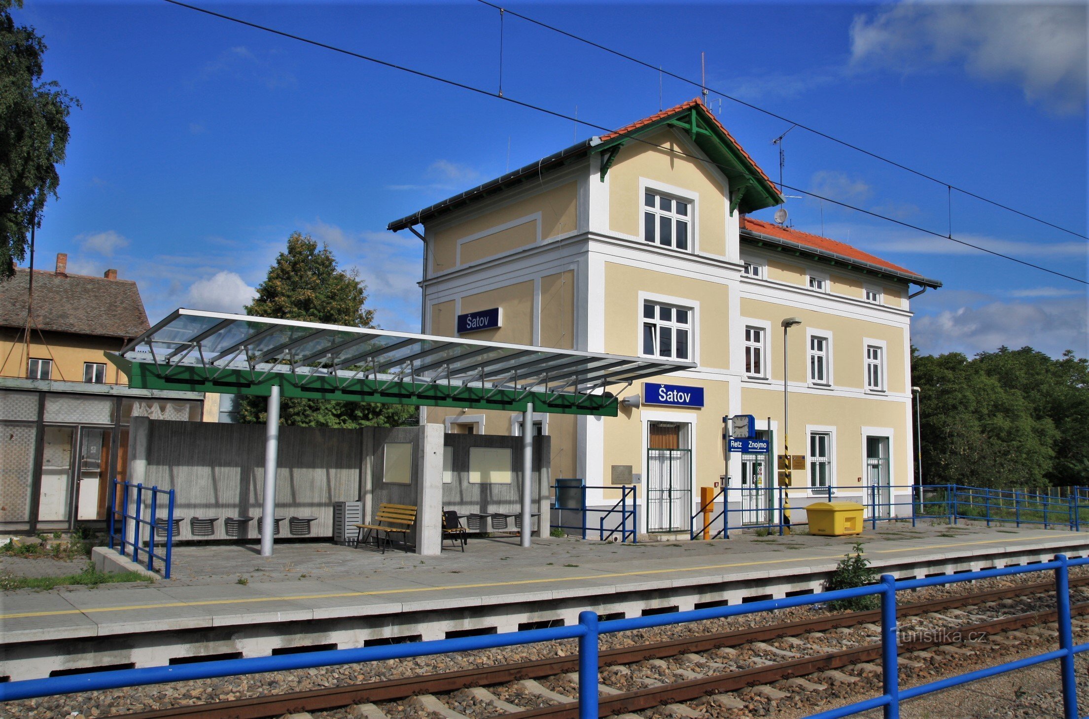 Šatov - gare