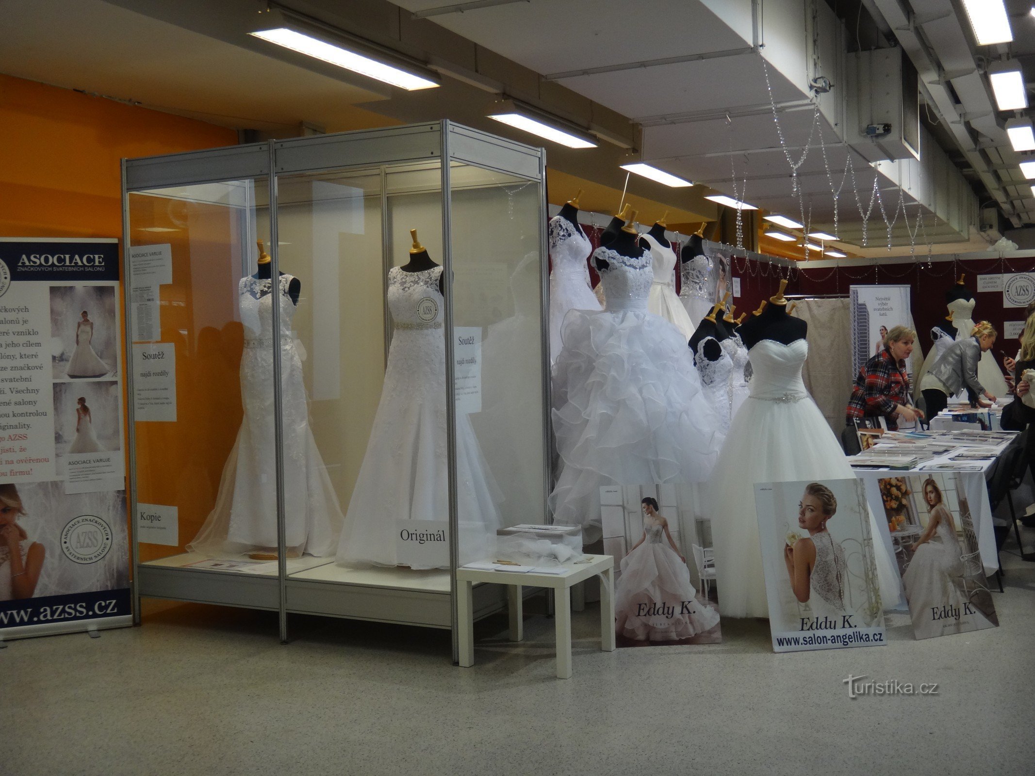 šaty nevěsty