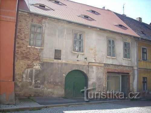 Oronula rodna kuća skladatelja FXParča