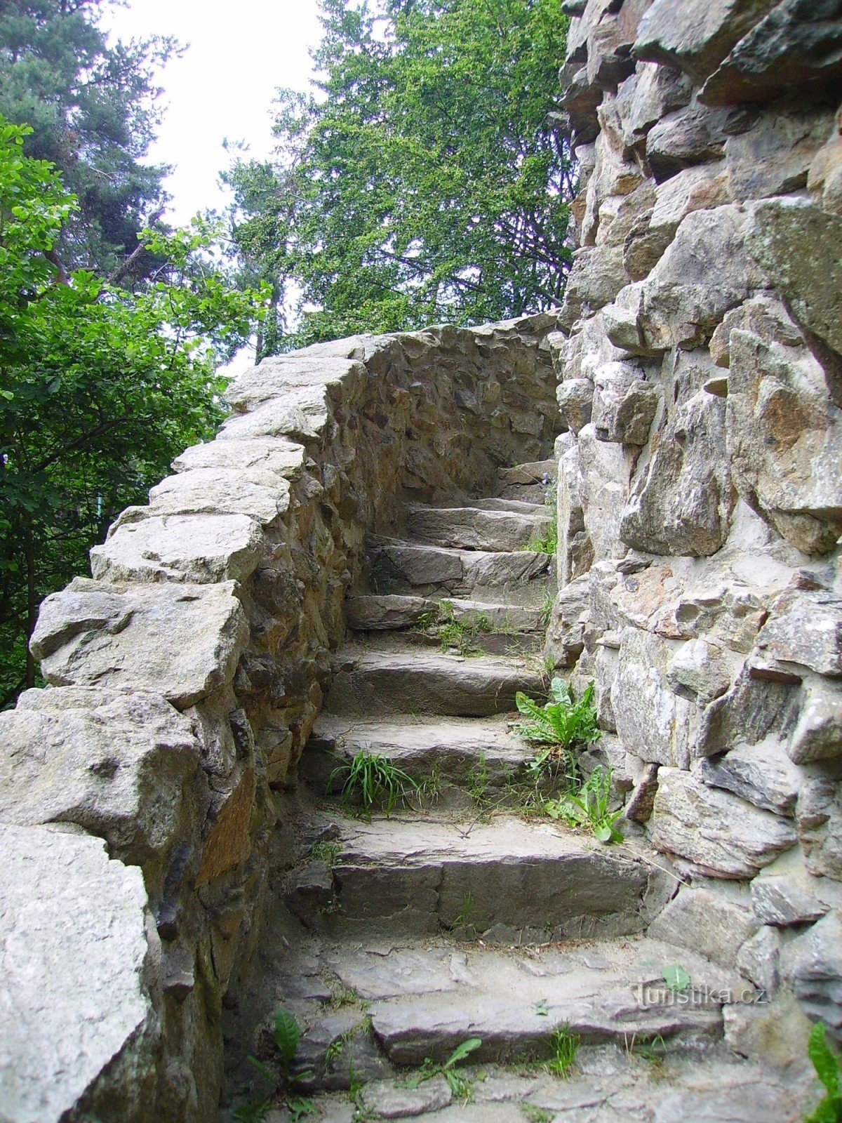 Treppe zum Aussichtsturm