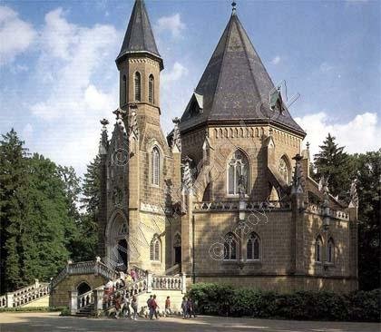 Schwarzenberská hrobka