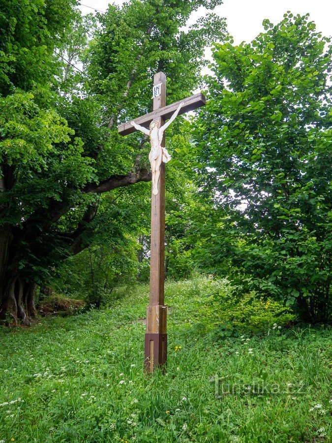 A wooden cross