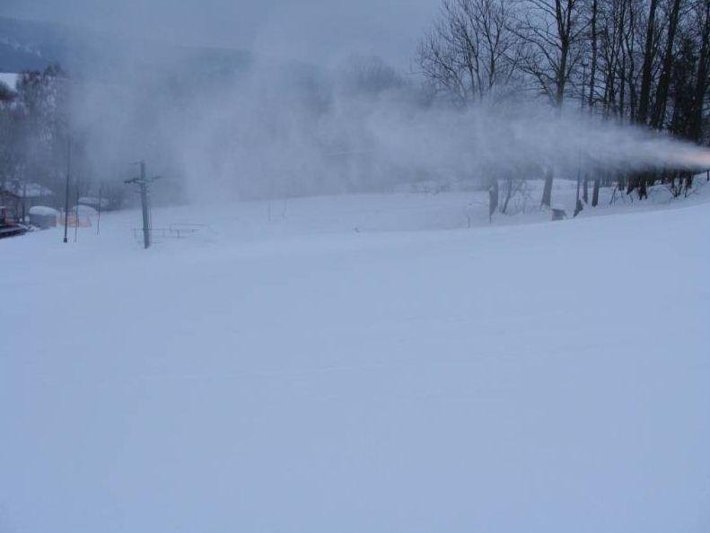 塞德洛诺夫滑雪