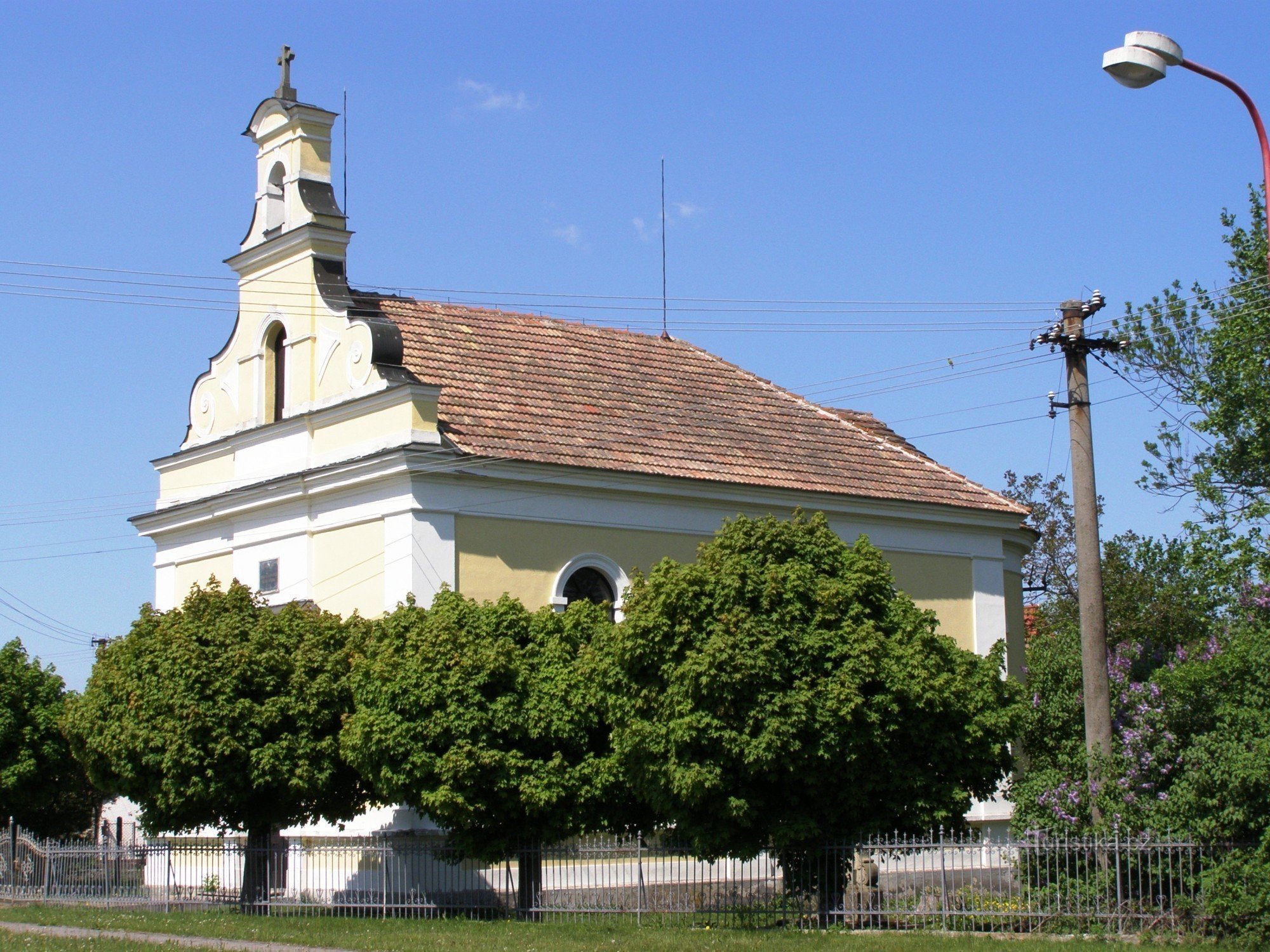 Semechnice - Kaplica Wniebowzięcia Marii Panny