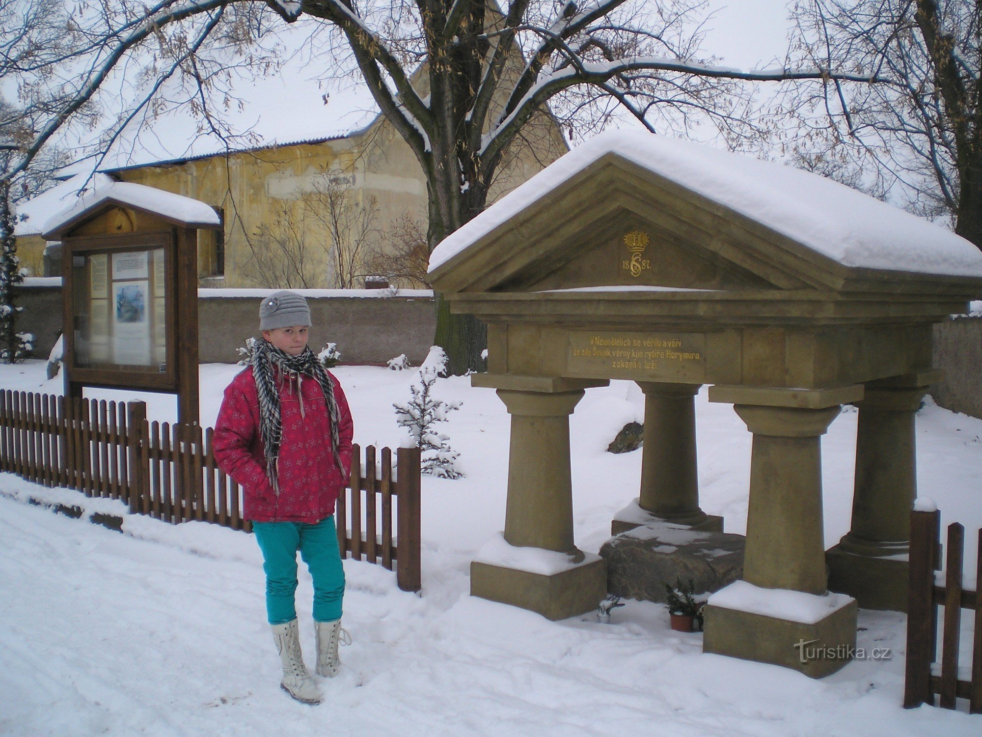 La tomba di Šemík