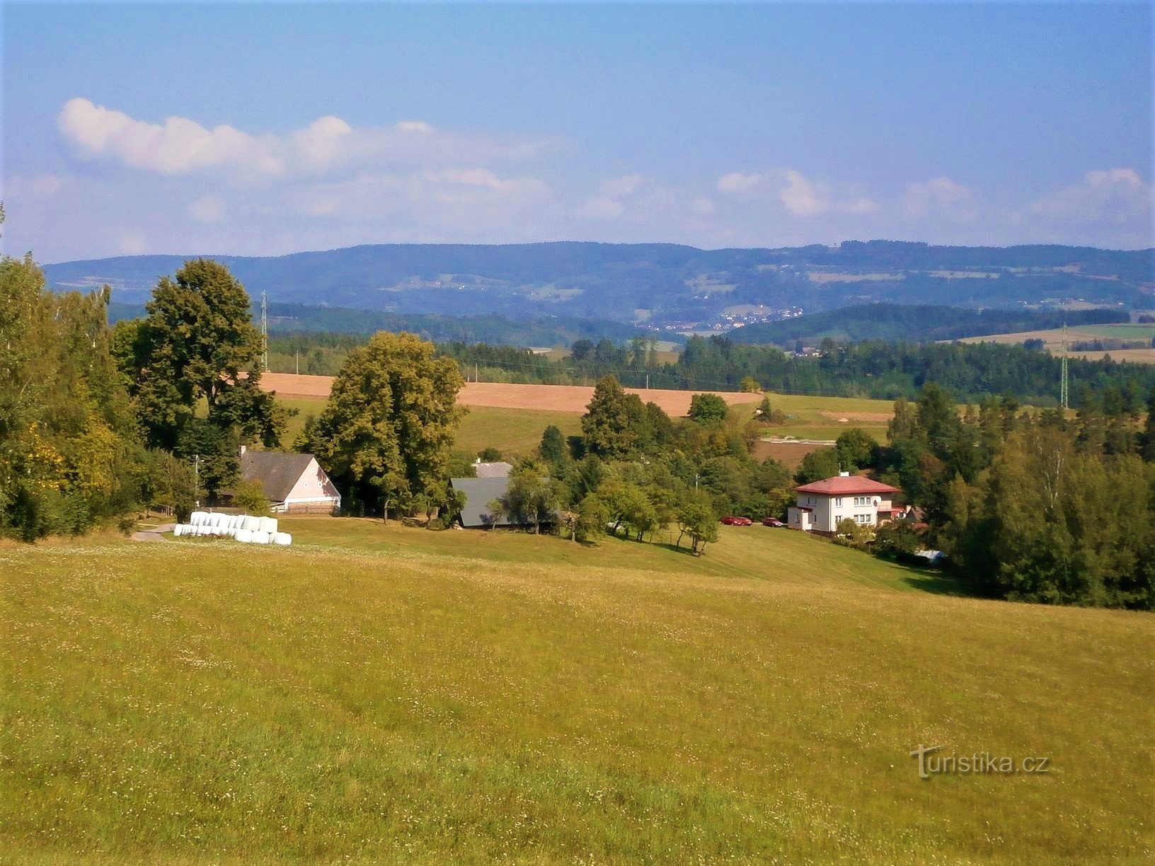 Noordoostelijk deel van Hliničná (Libňatov, 9.9.2016)