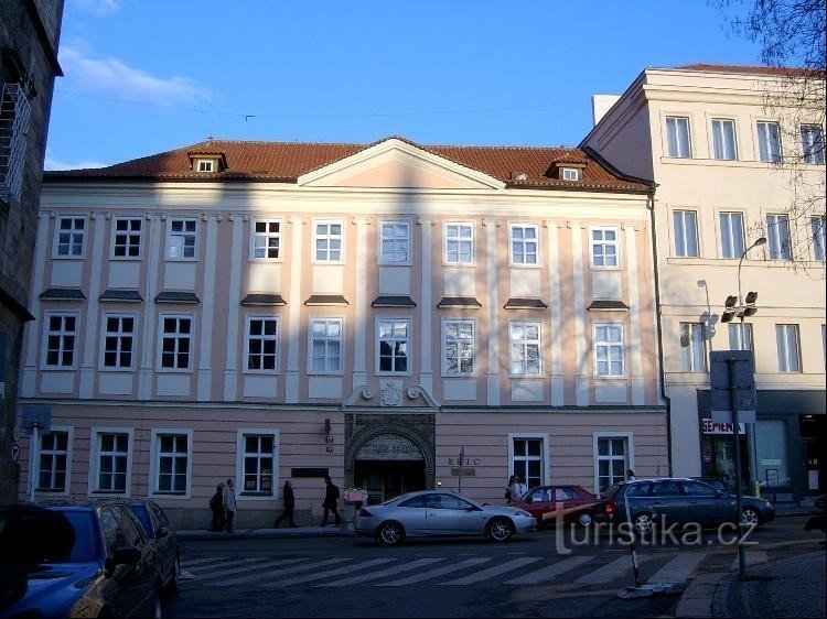 Karlova náměstí északkeleti sarka