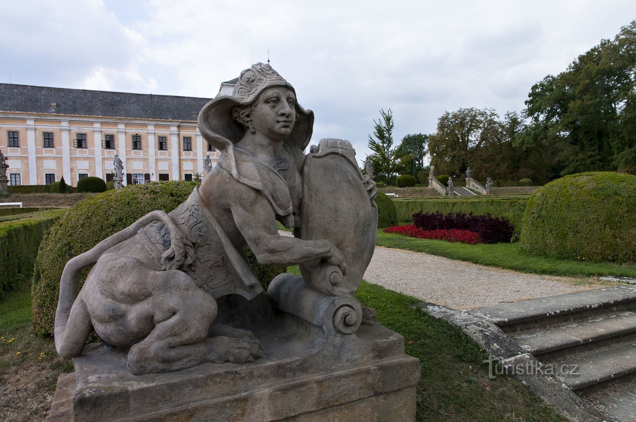 Le sphinx proviendra de l'atelier de Platzer