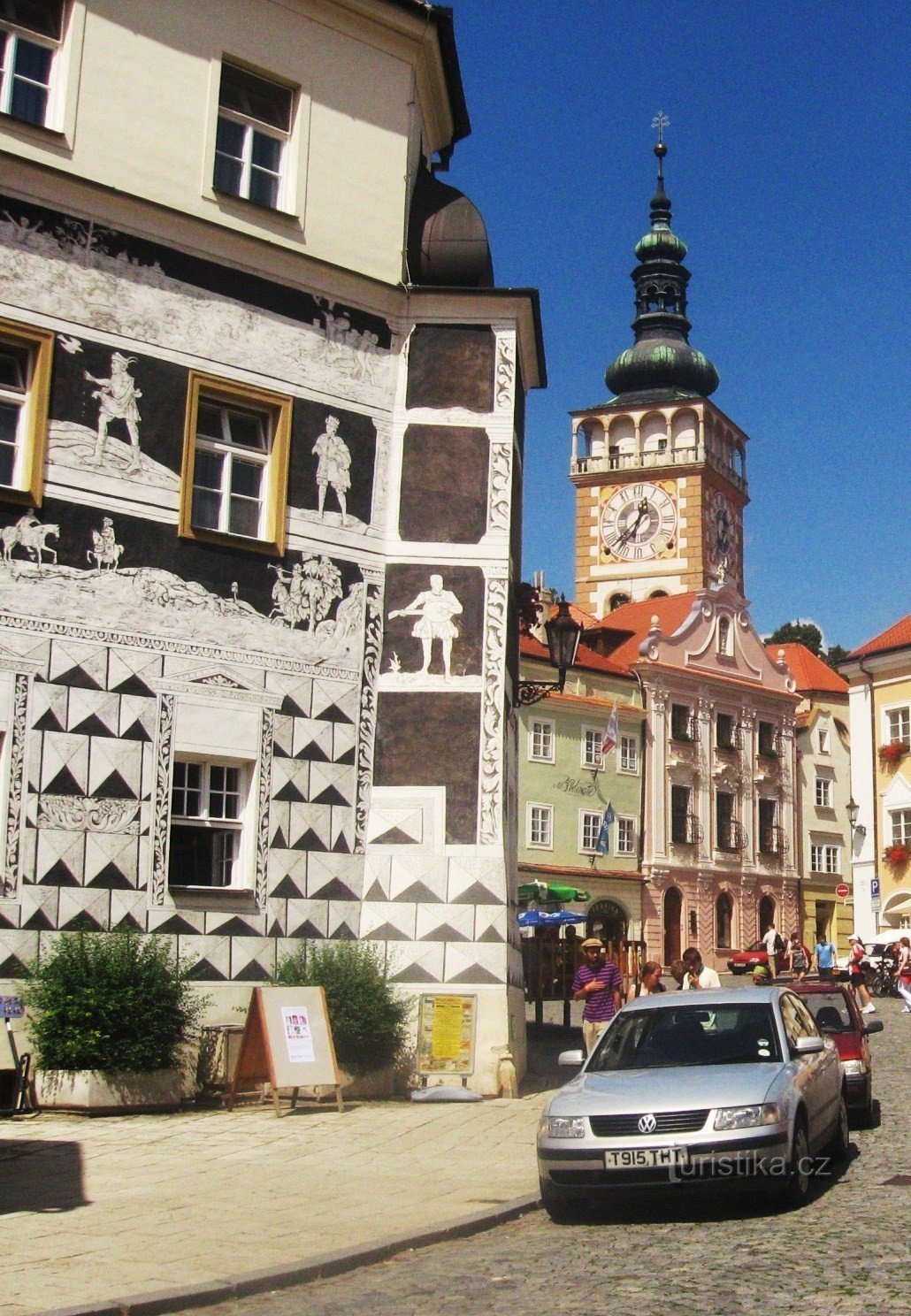 A casa de esgrafitos U Rytířů na praça em Mikulov