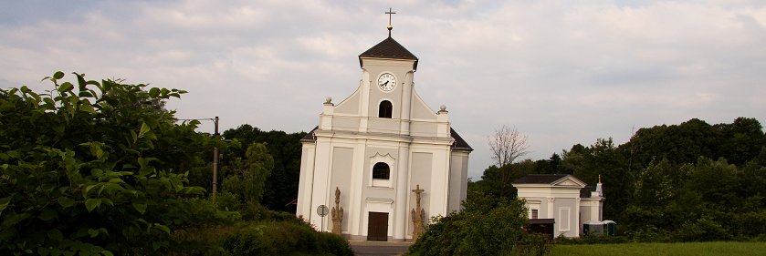 Lutande kyrkan St. Peter av Alcantara