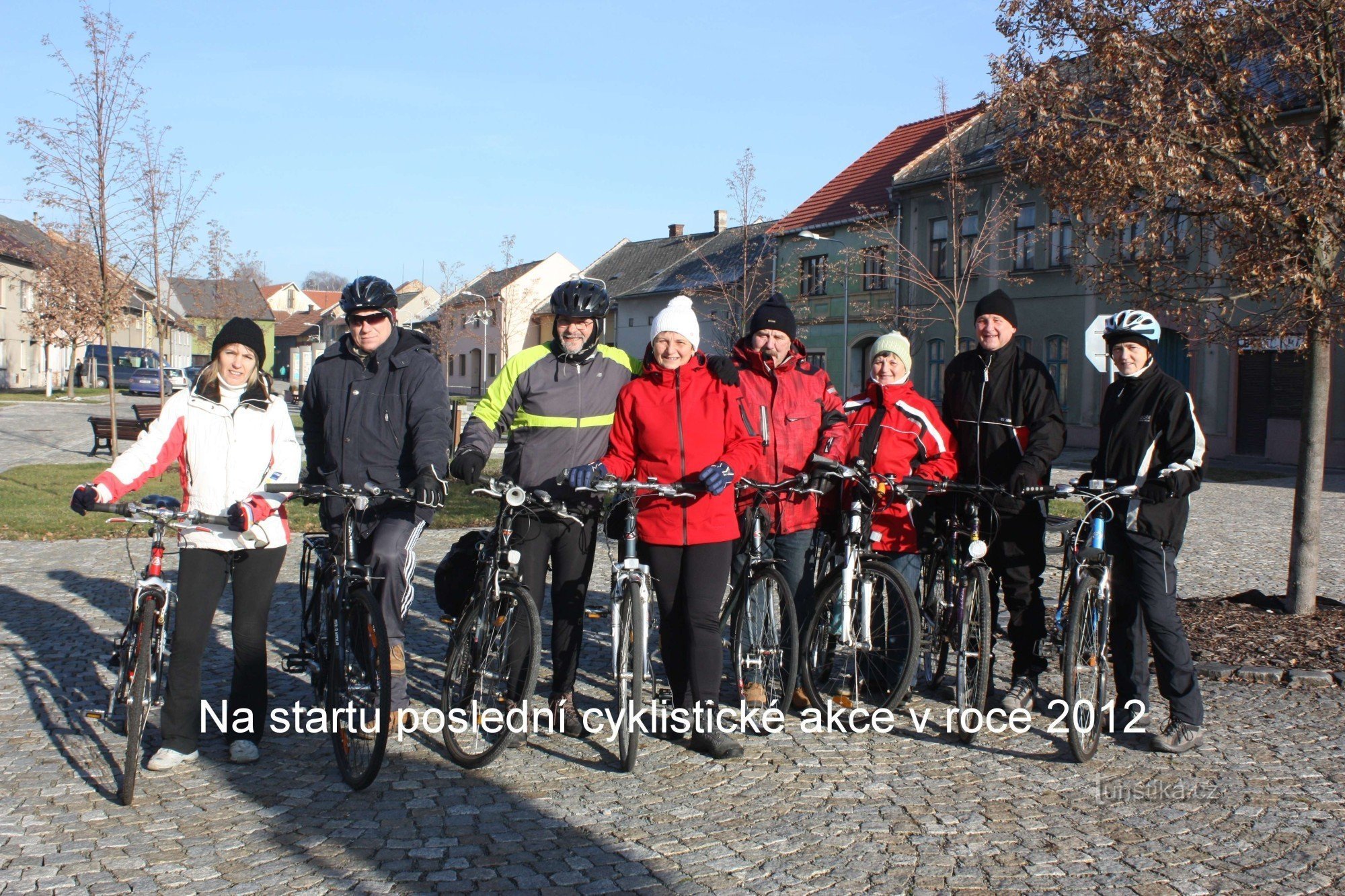 Silvestrska vožnja 2012 po kolesarski poti v Morkovice