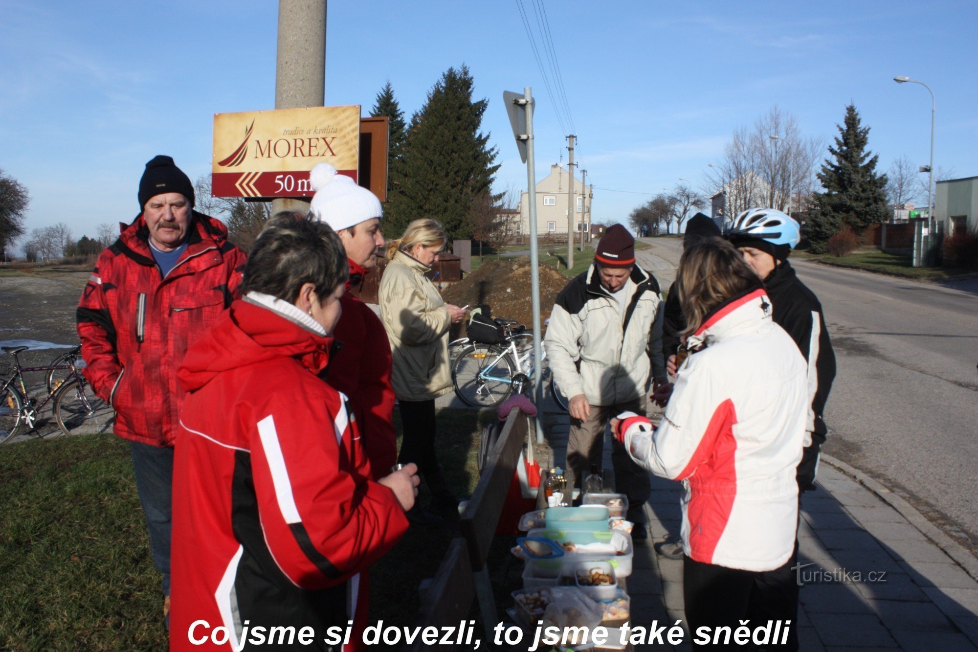 Silvestrska vožnja 2012 po kolesarski poti v Morkovice