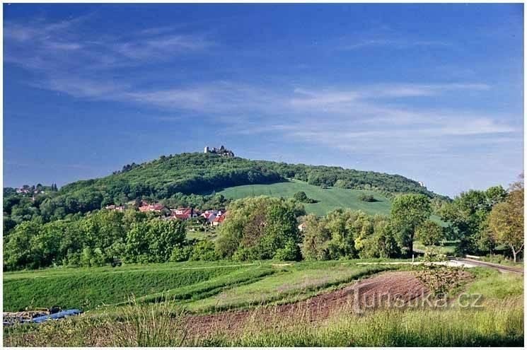 Сиротский замок