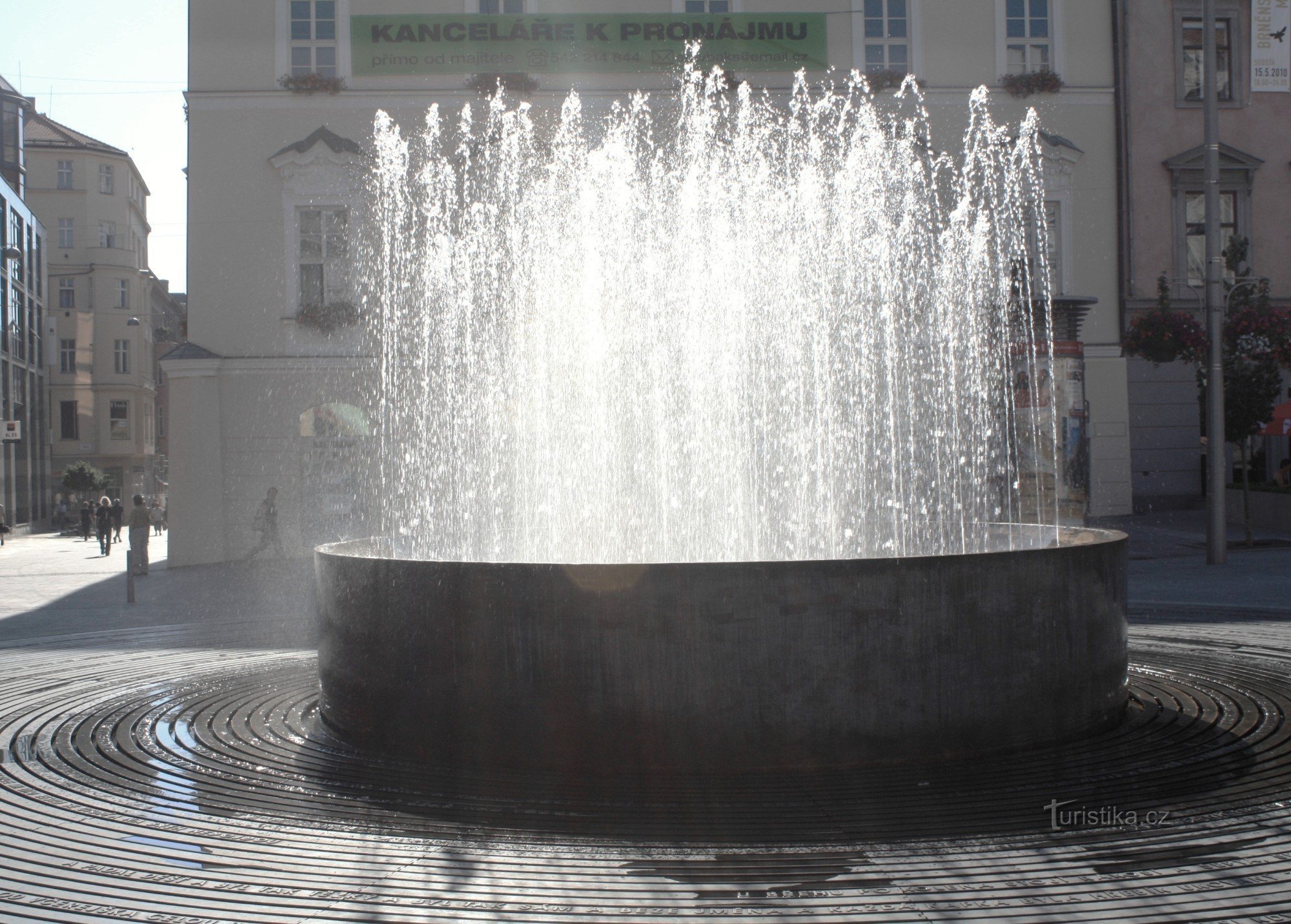 Skácel-Brunnen - Gesamtansicht