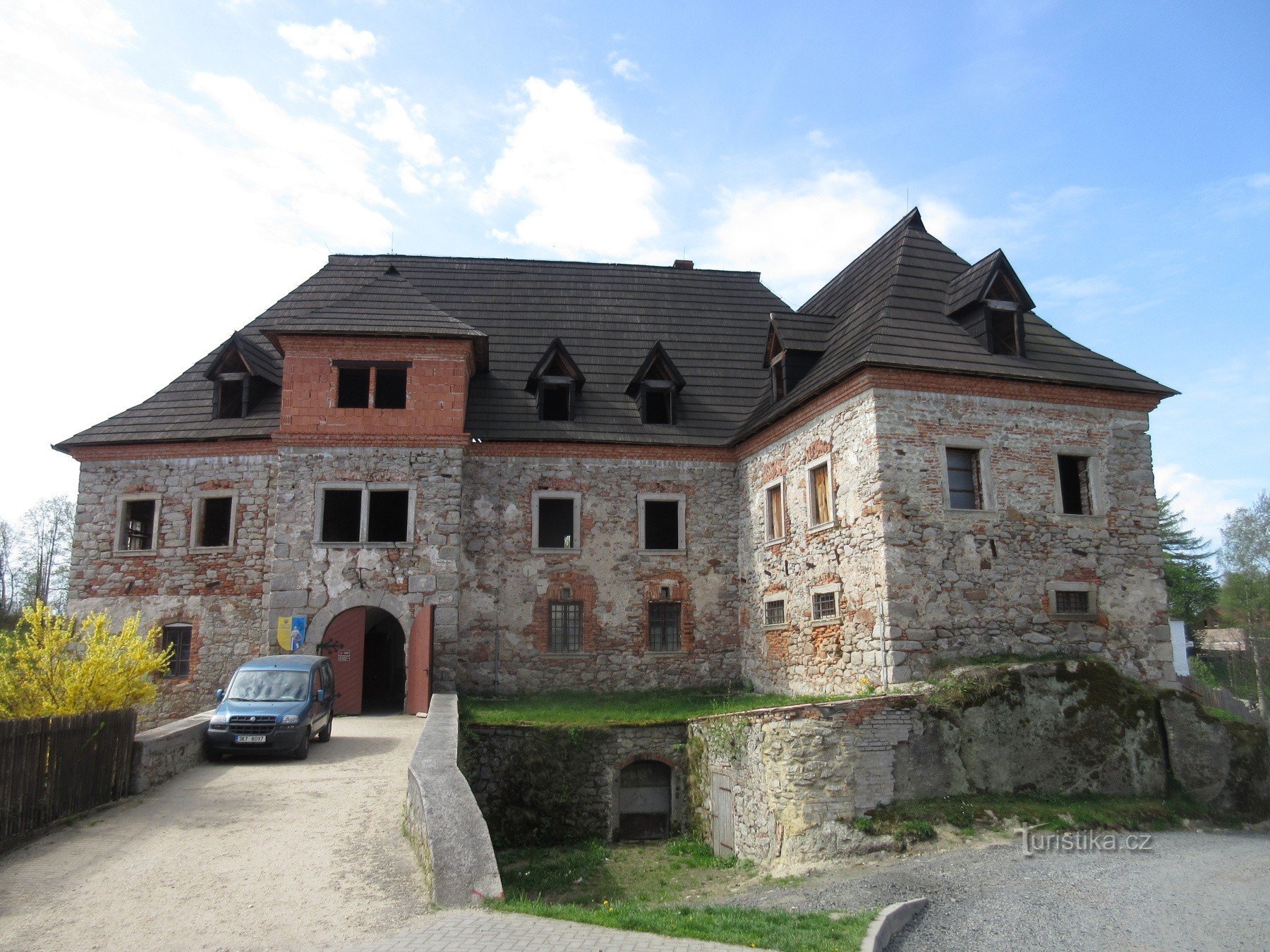 Skalná - dvorac Vildštejn