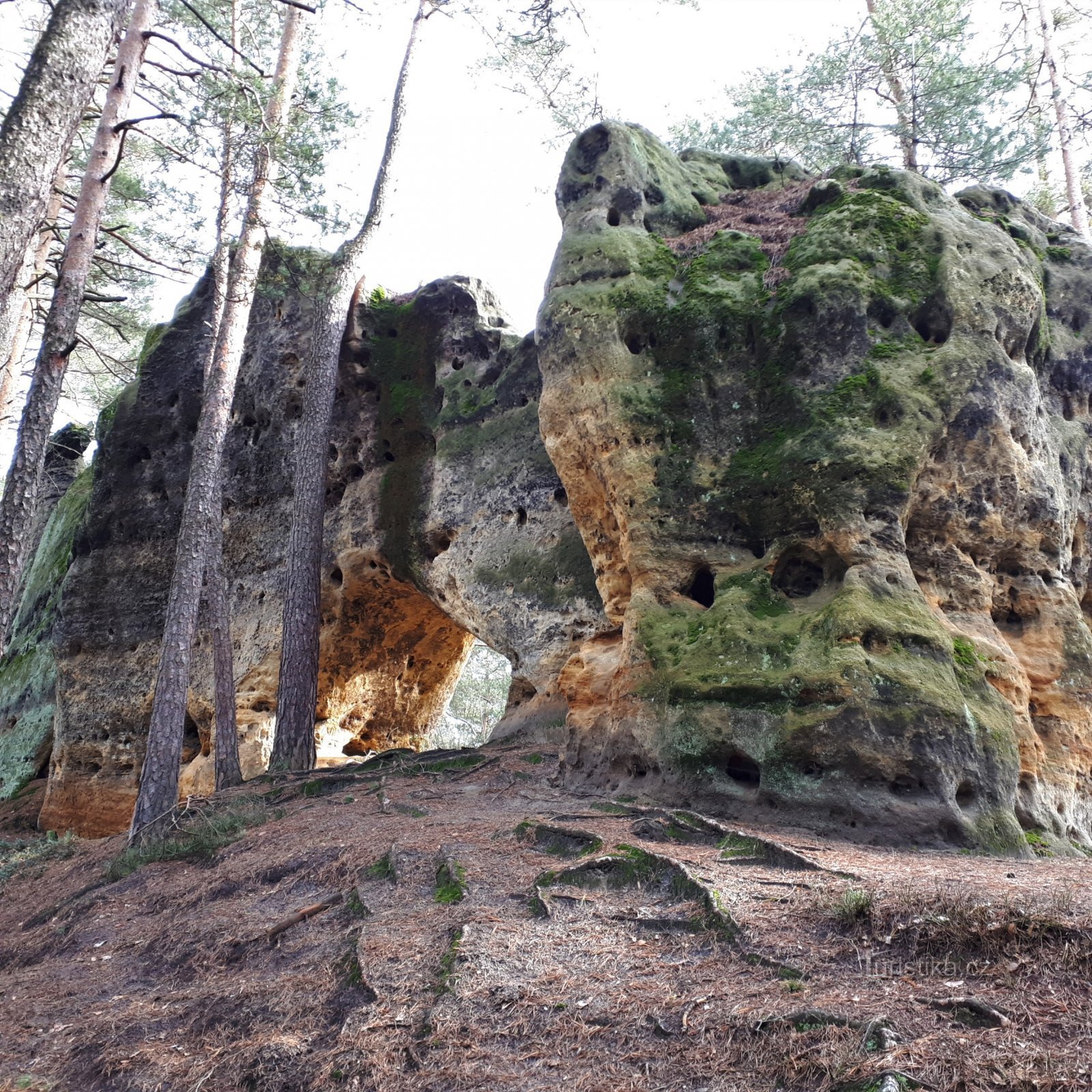 Rock Theater and rock gate