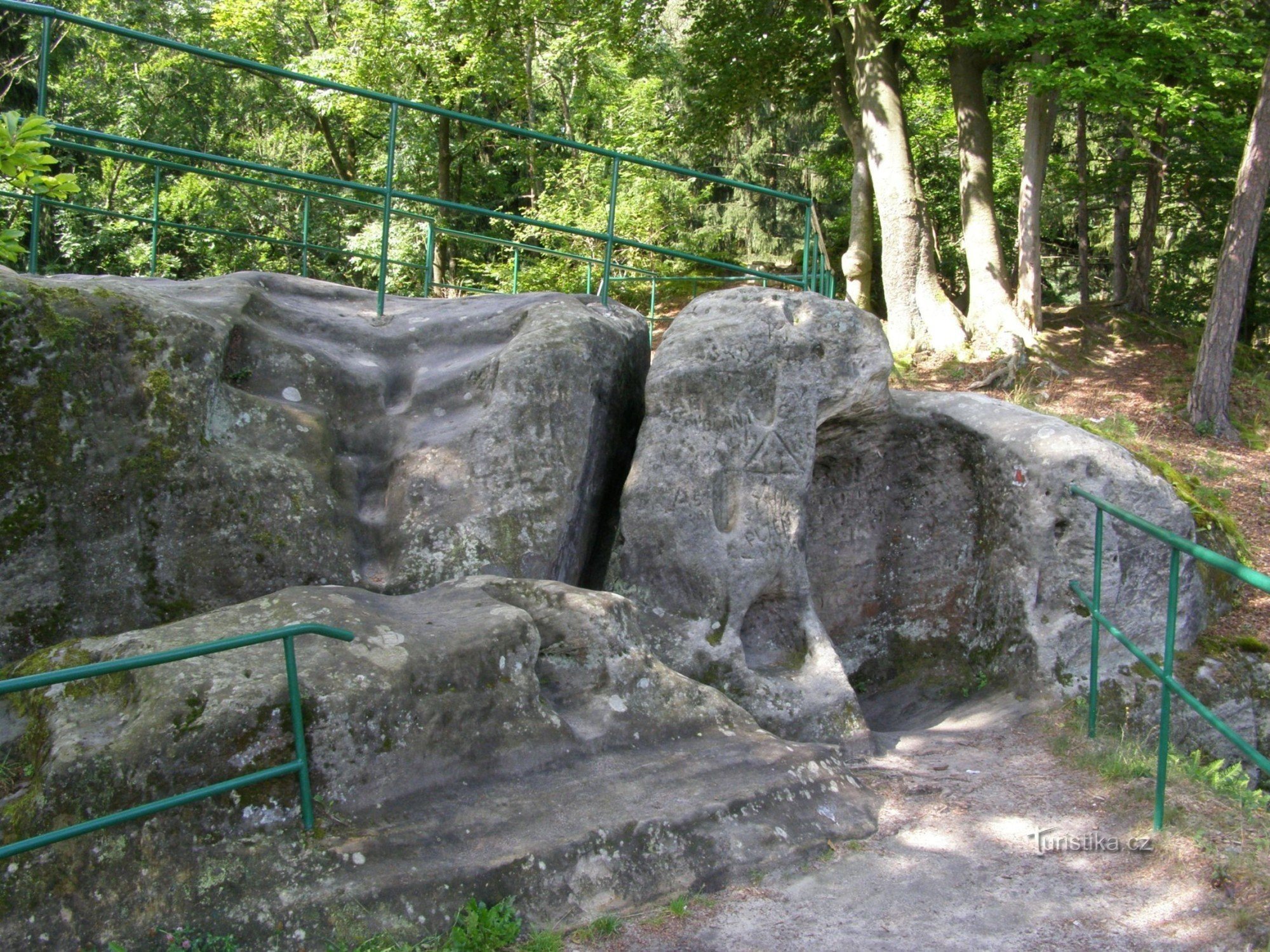 skalny zamek Stump