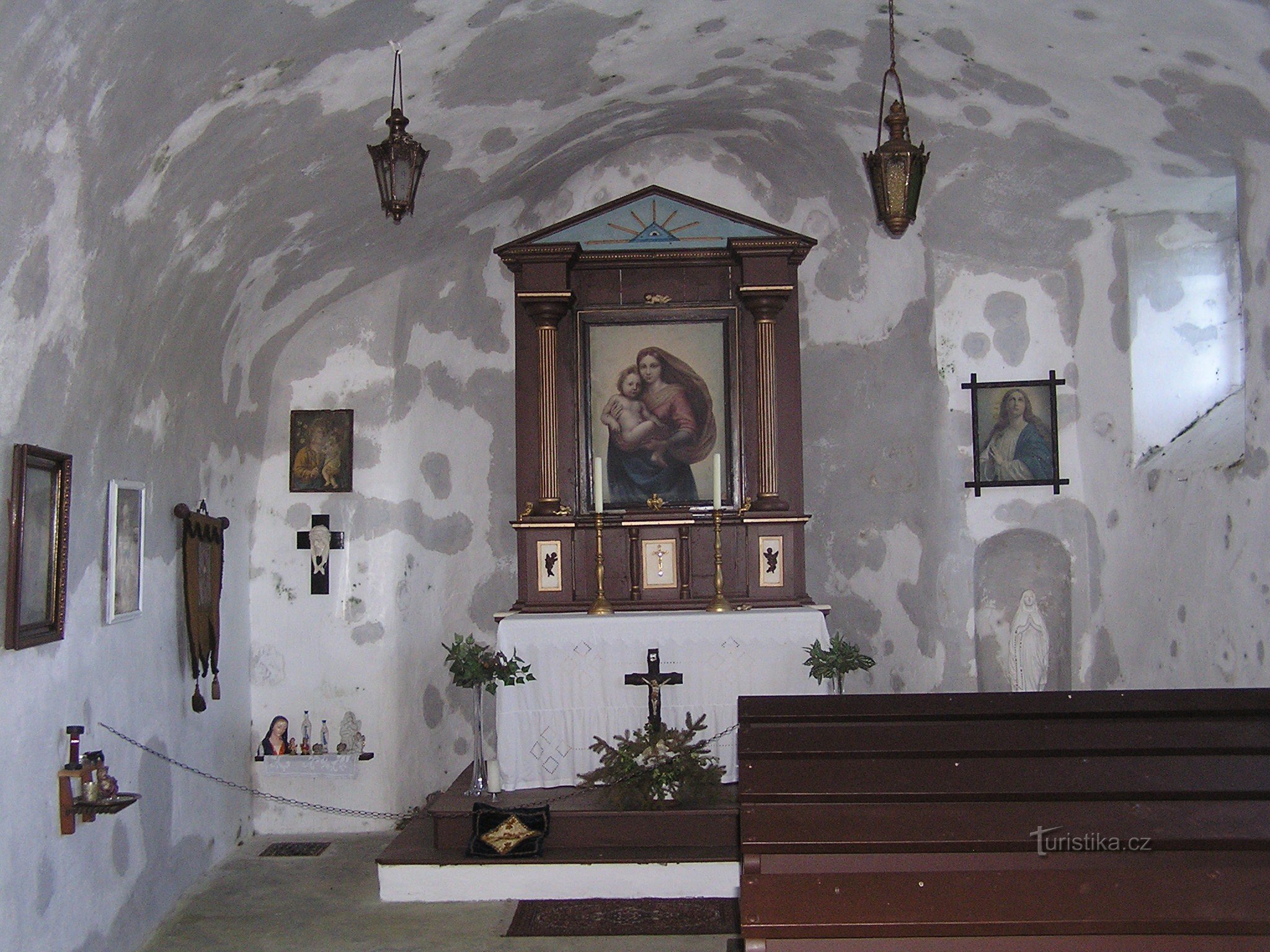 Chapelle rupestre de Všemila (5.6.2015 juin XNUMX)