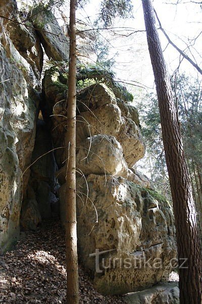 Cidade rochosa perto de Střezivojice