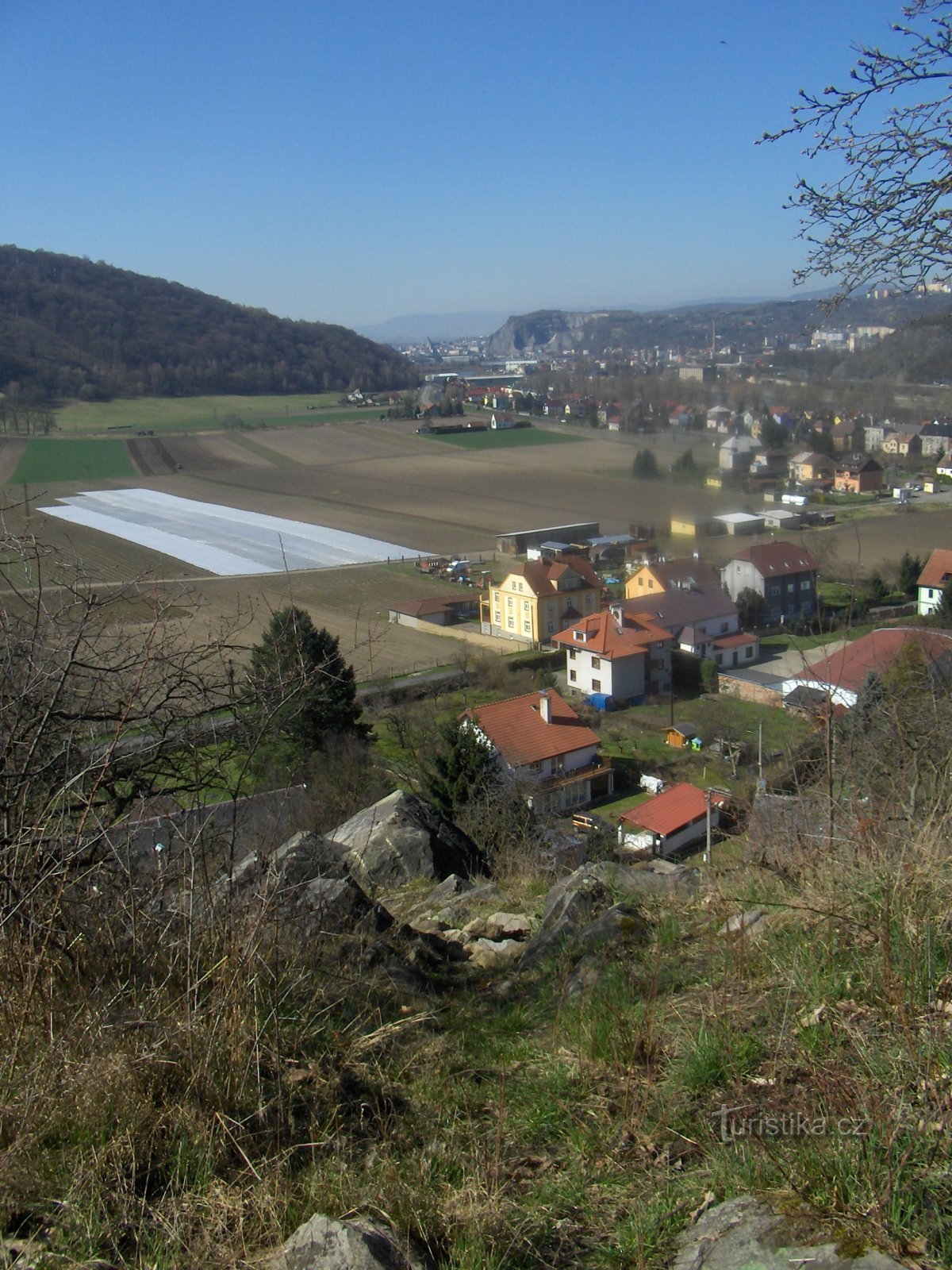 Mirante da rocha de Svádov.