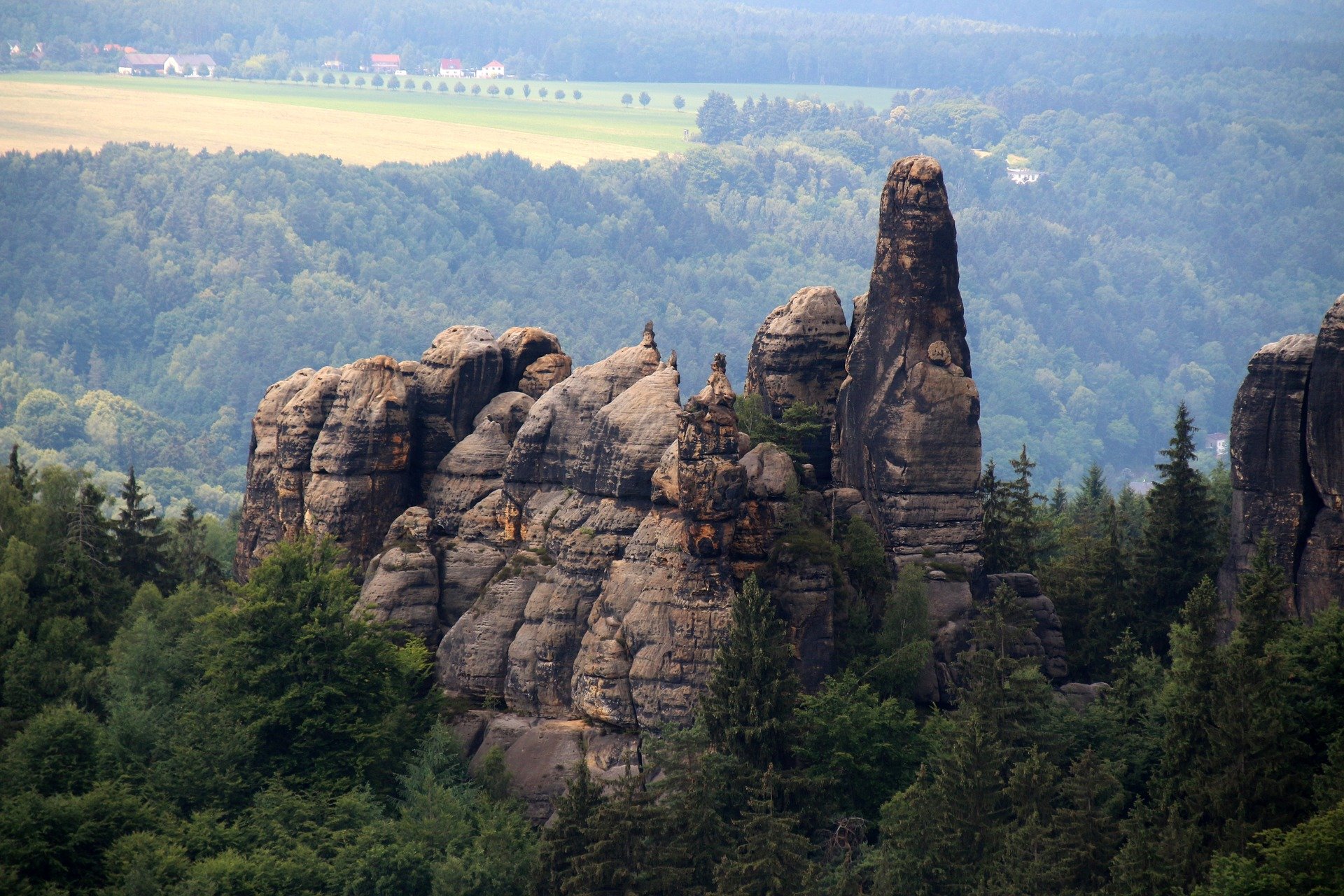 Rocks and rock towns in the Czech Republic