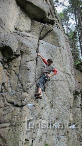 Rocas en Sokolčí