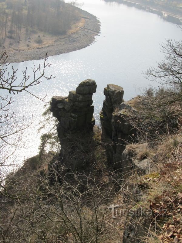 Rocks above Tahavou - Sphinxes