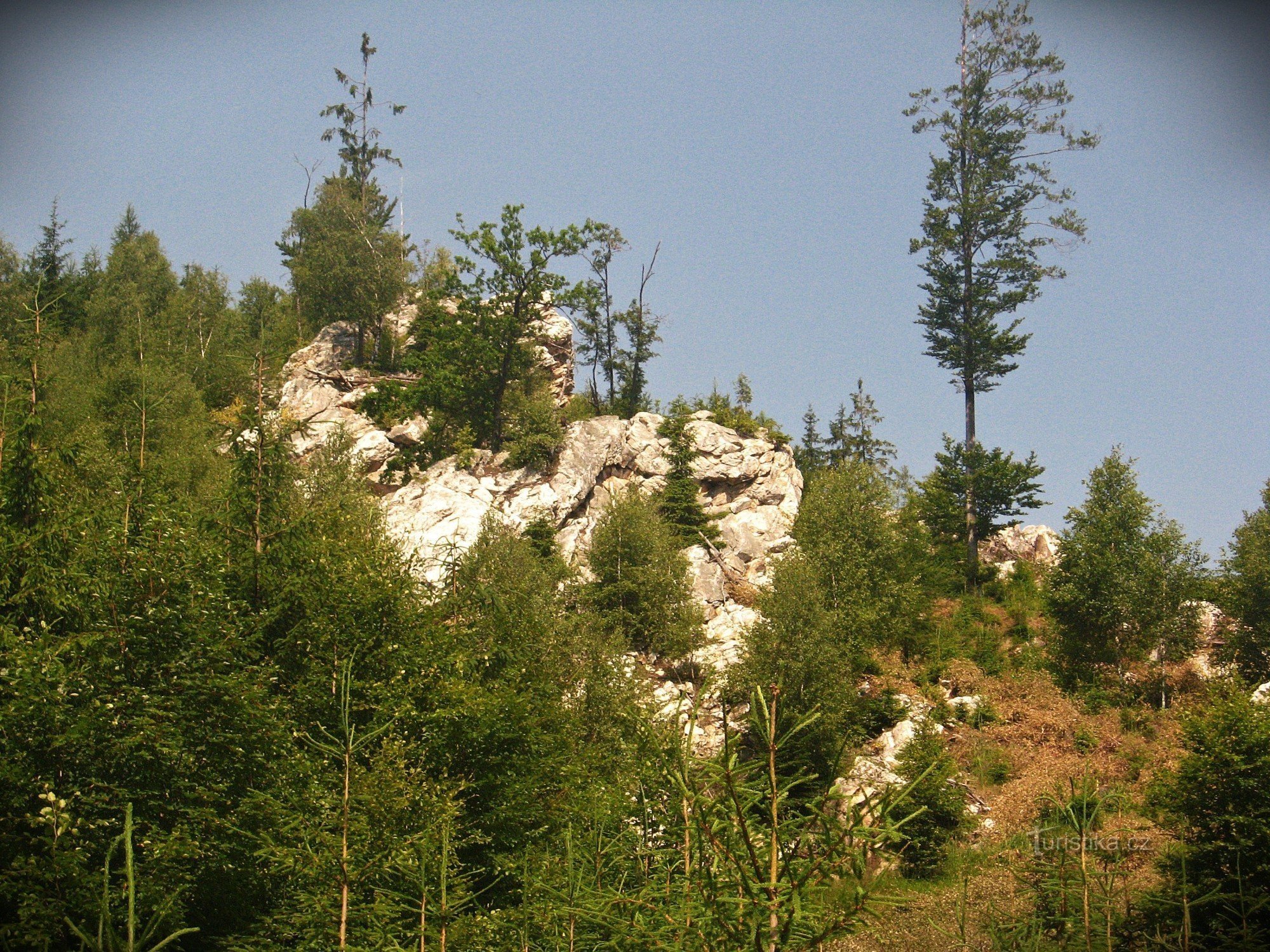 Skály pod Posedem (Fehér Szikla) ​​- Jeseníky-hegység