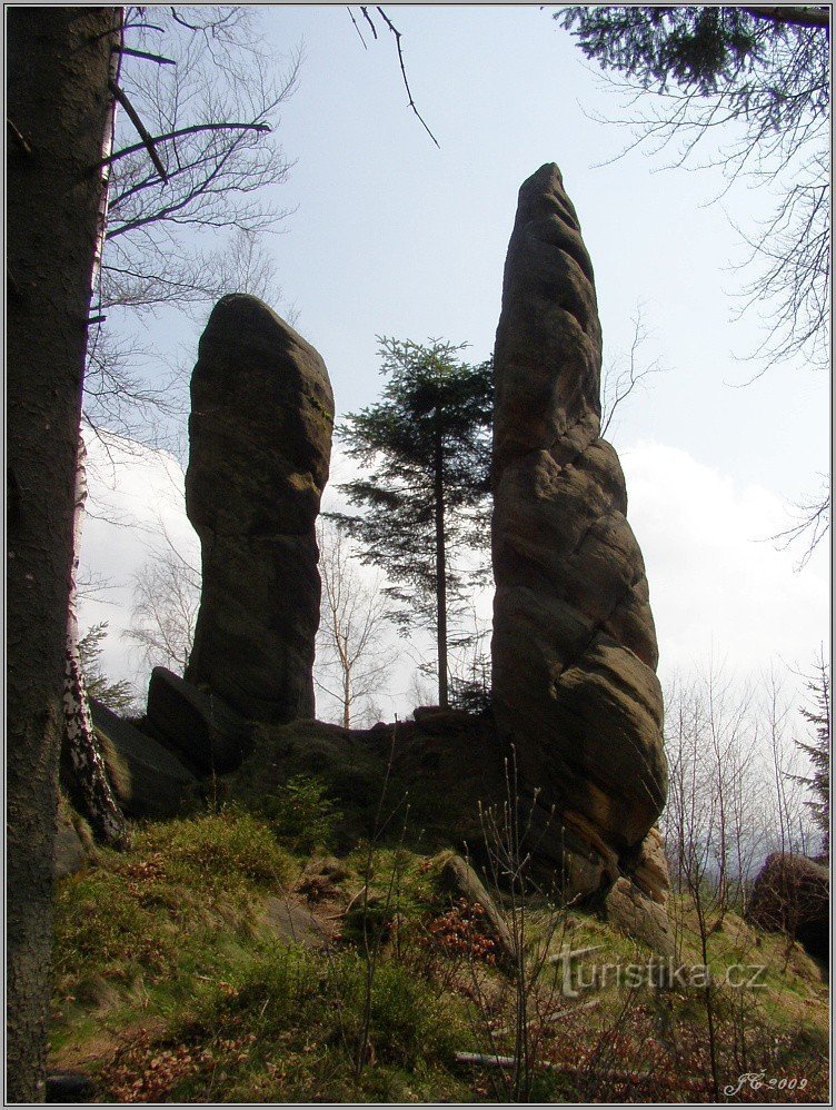 Skały przed Vulture's Nest