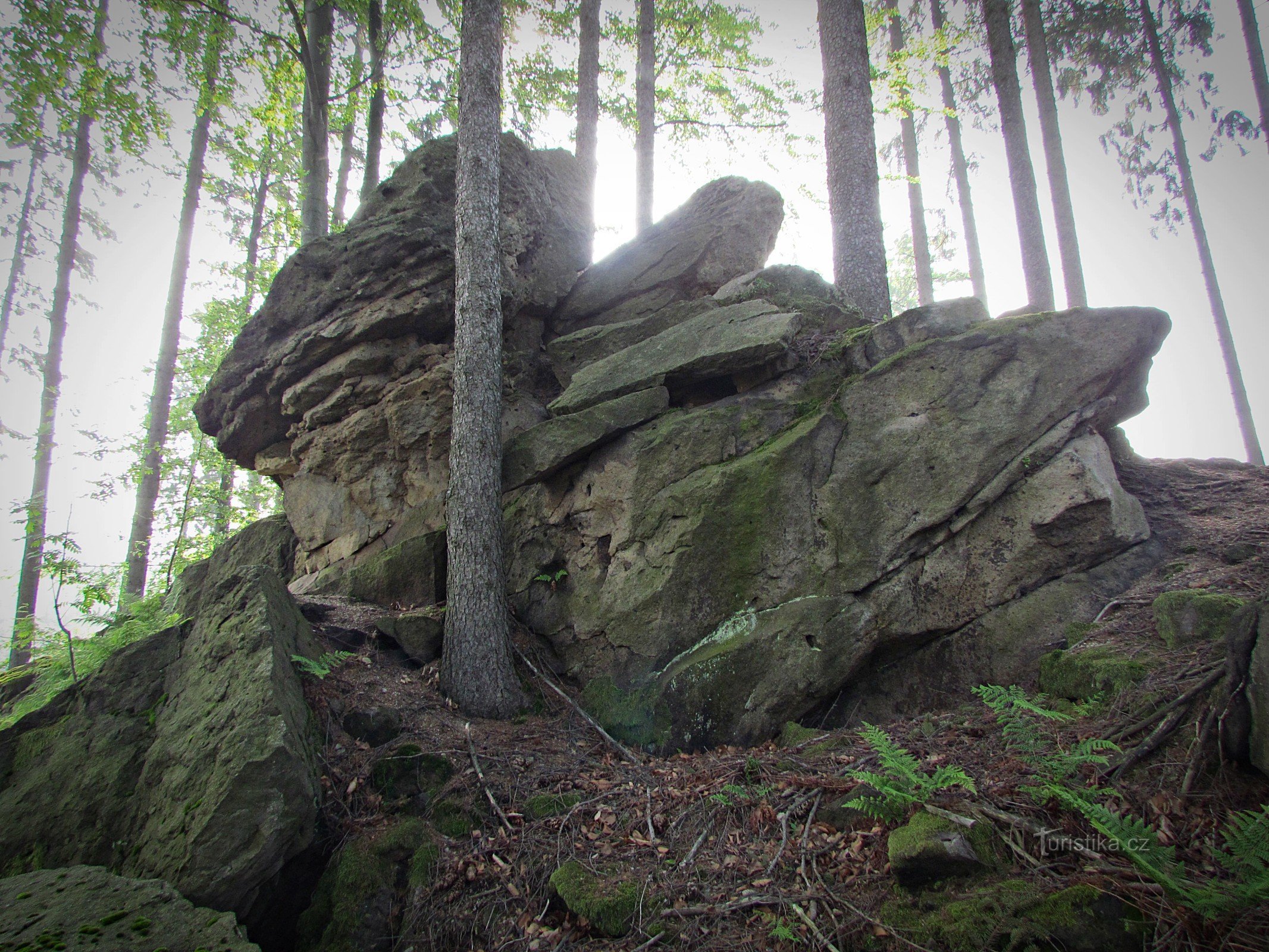 Klipper nær Hošťálková - Devil's Castle