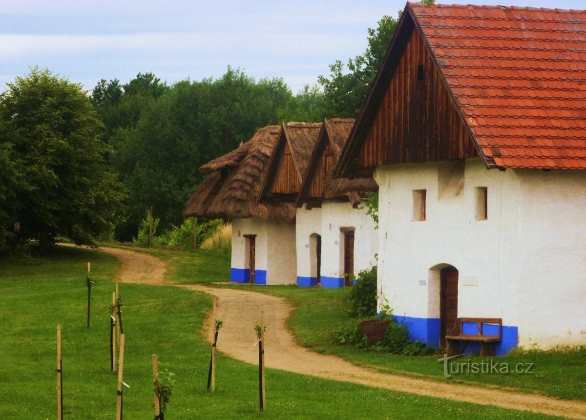 Museu ao ar livre de arquitetura popular - Museu da vila de SE Moravia em Strážnice