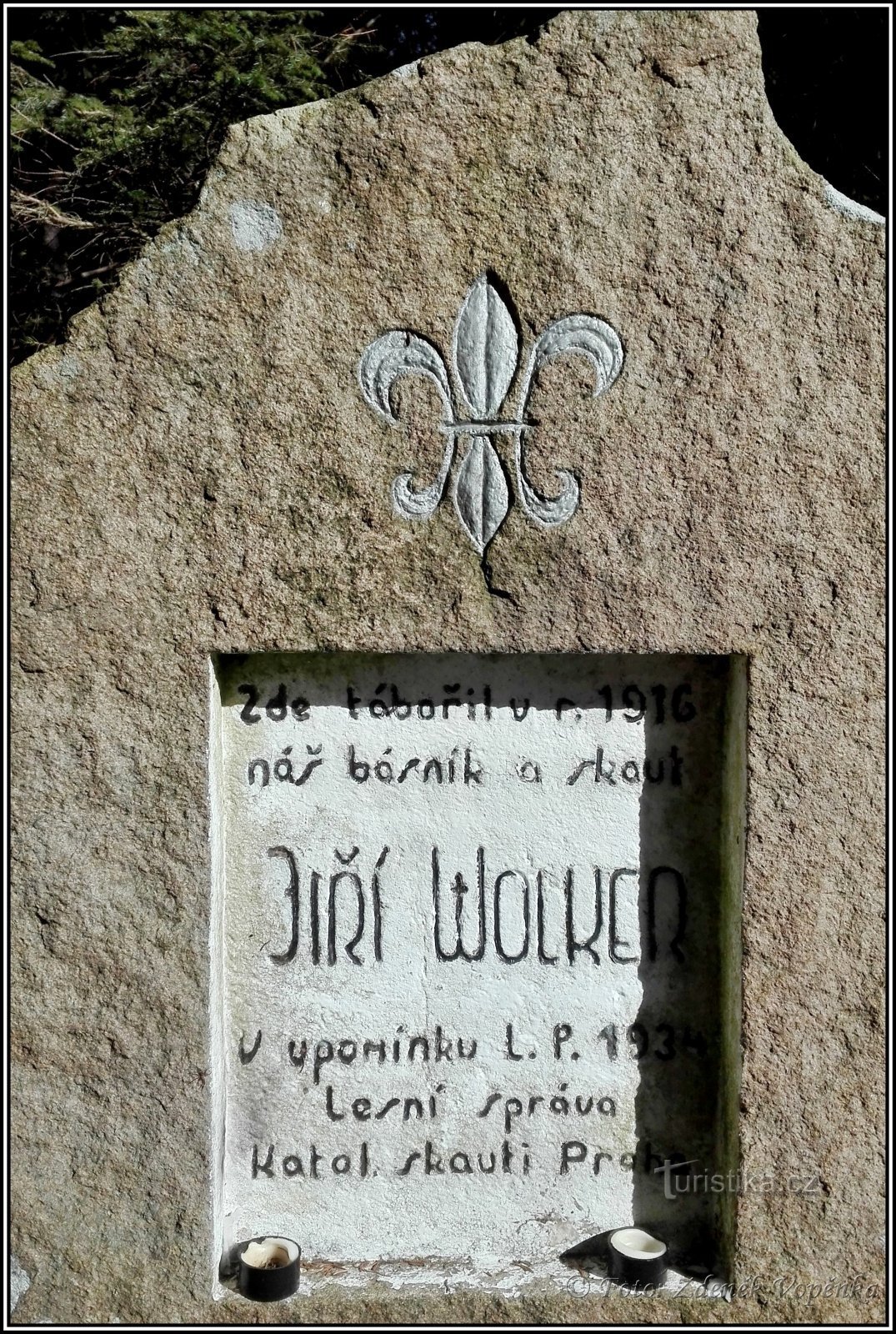 Memorial do escoteiro de Jiří Wolker.