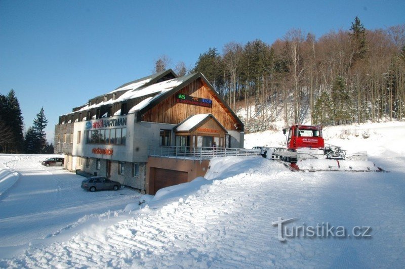 Ski area Hartman in Olešnice in Orlické hory