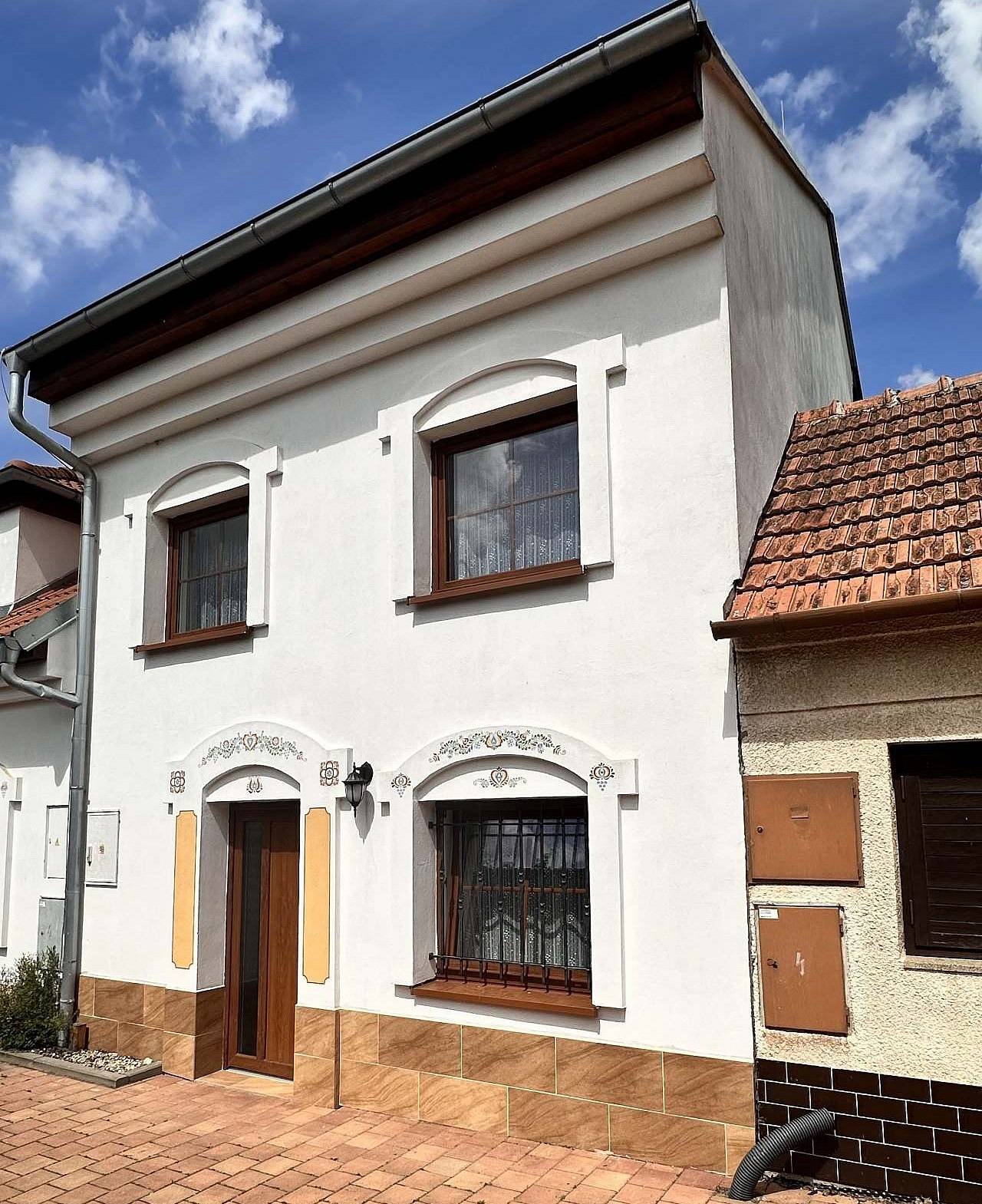 Sklípek Rudy s bazénem v Nechorech