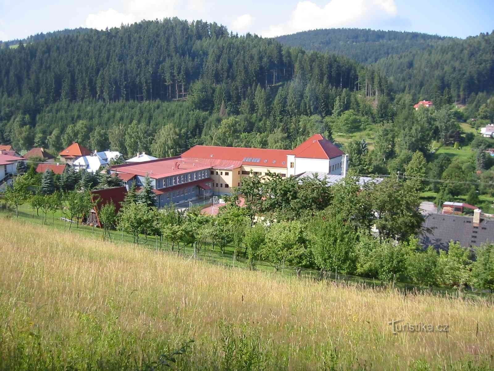 Škola