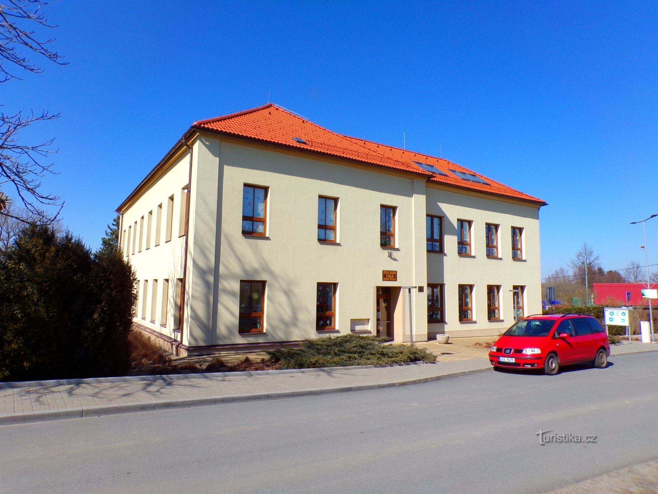 Škola (Horní Ředice, 21.3.2022)