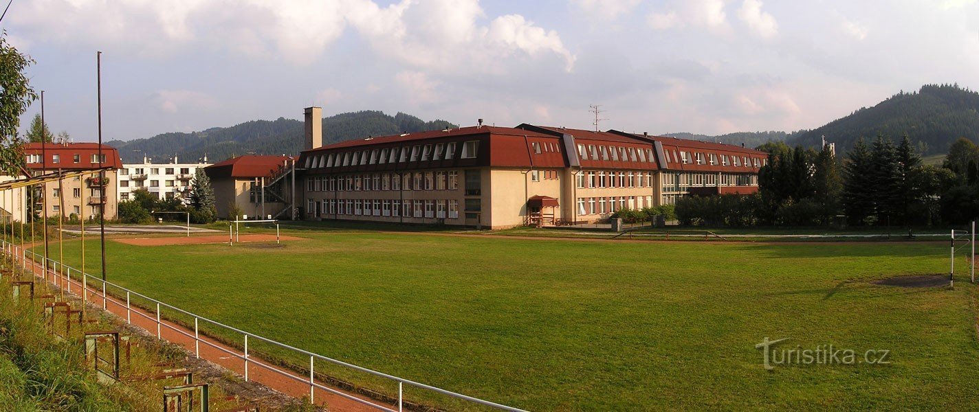 Σχολείο στην Καρολίνκα