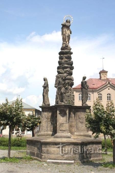 Skuteč - Marian column