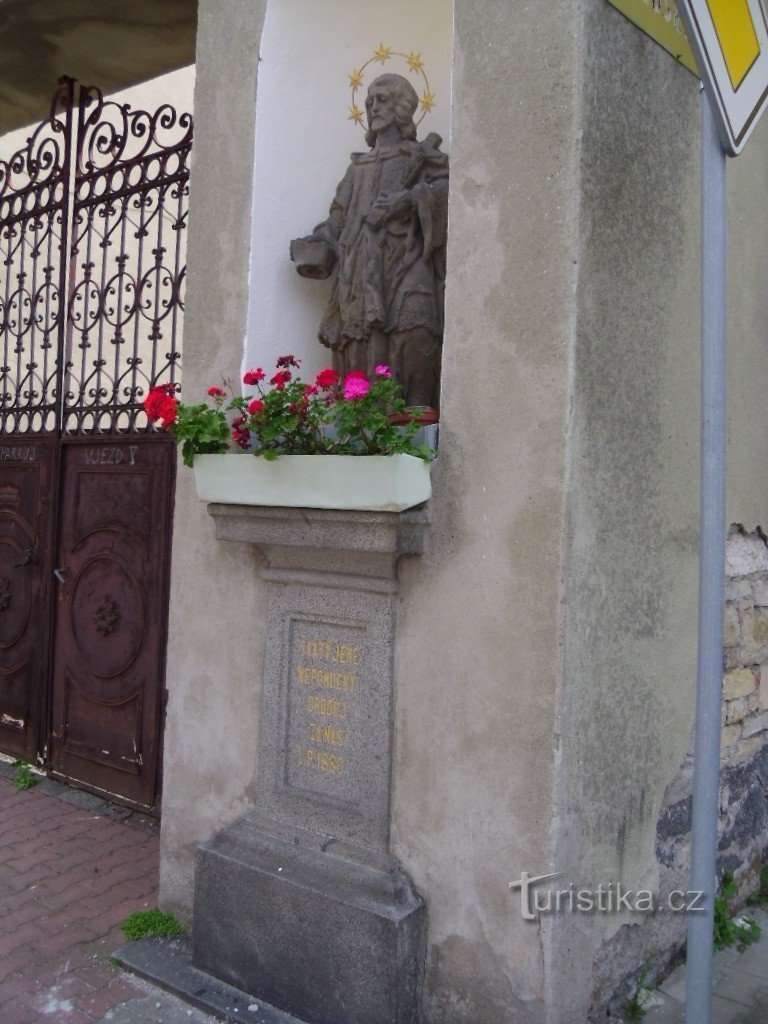 The creator - the statue of St. Jan Nepomucký