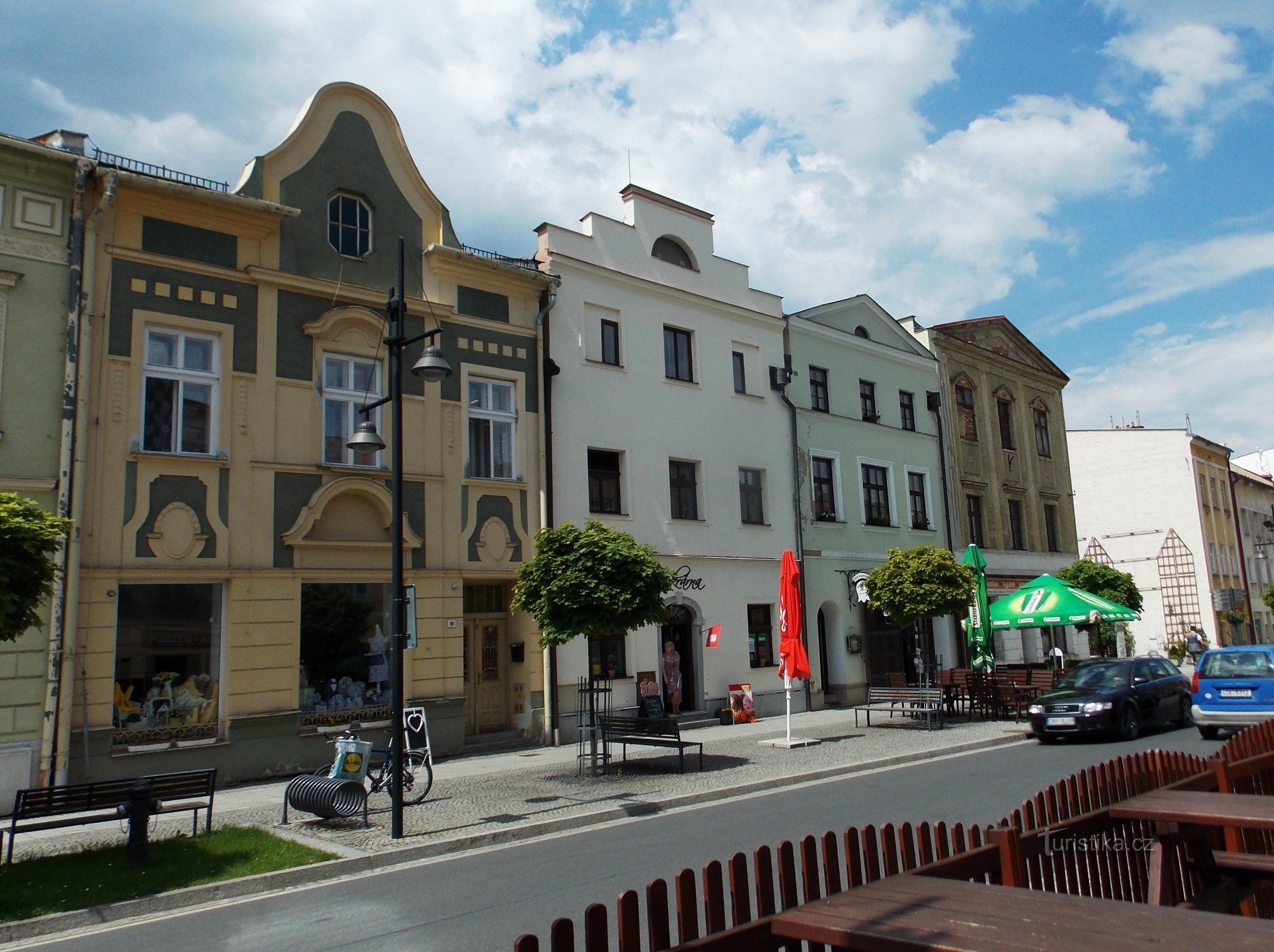 Une confiserie sucrée sur Náměstí Svobody à Zlaté Horá