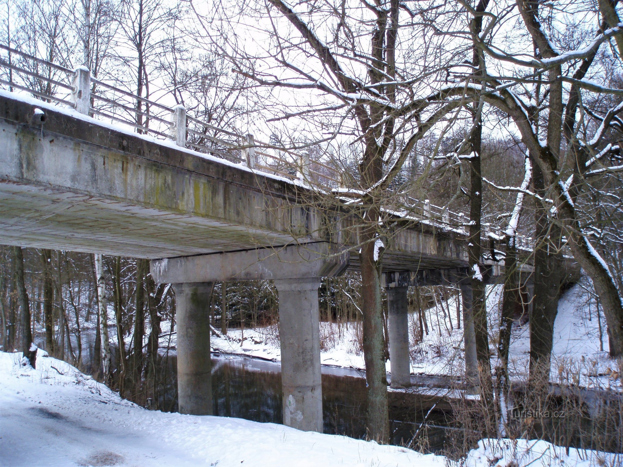 Slatinan silta ennen jälleenrakennusta (Slatina nad Úpou)