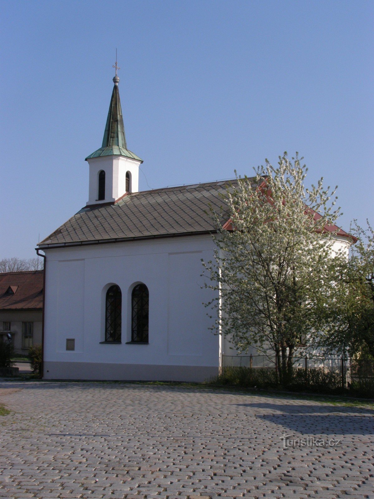 Slavětín nad Metují - 教堂