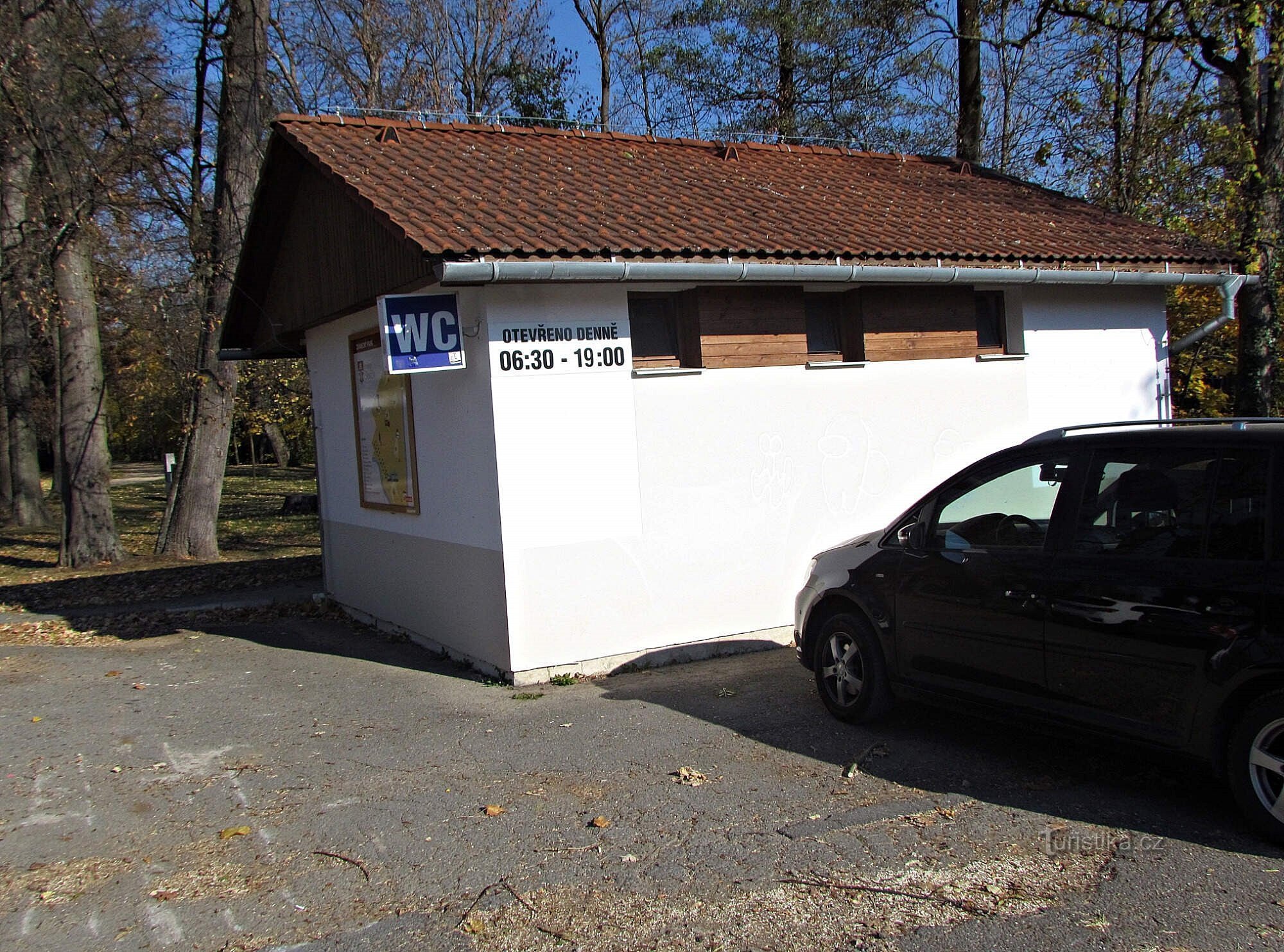 Öffentliche Toilette Slavičín