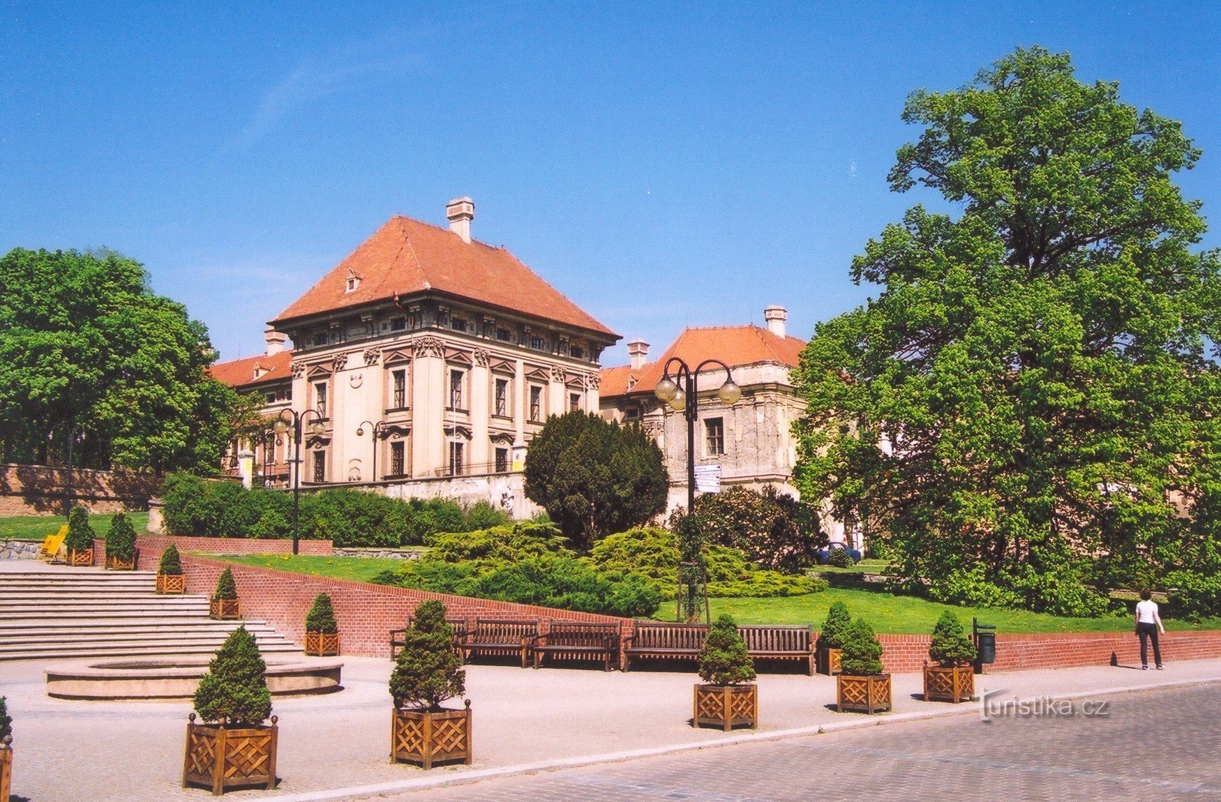 Slavkov u Brno - castelo, parte de entrada