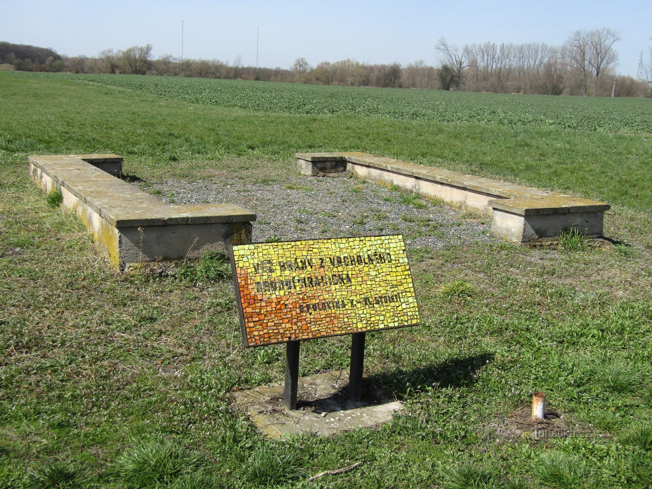 Slavník hillfort